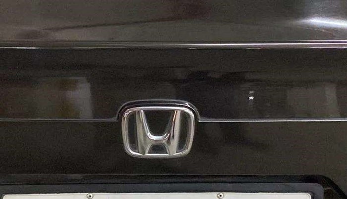 2022 Honda Amaze 1.2L I-VTEC VX CVT, Petrol, Automatic, 14,572 km, Dicky (Boot door) - Minor scratches