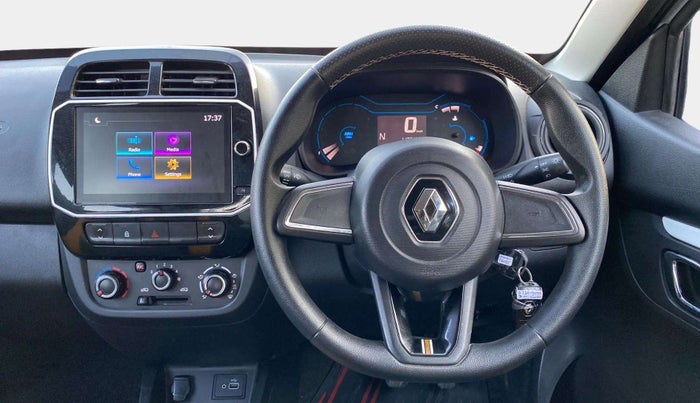 2022 Renault Kwid CLIMBER 1.0 AMT (O), Petrol, Automatic, 11,843 km, Steering Wheel Close Up