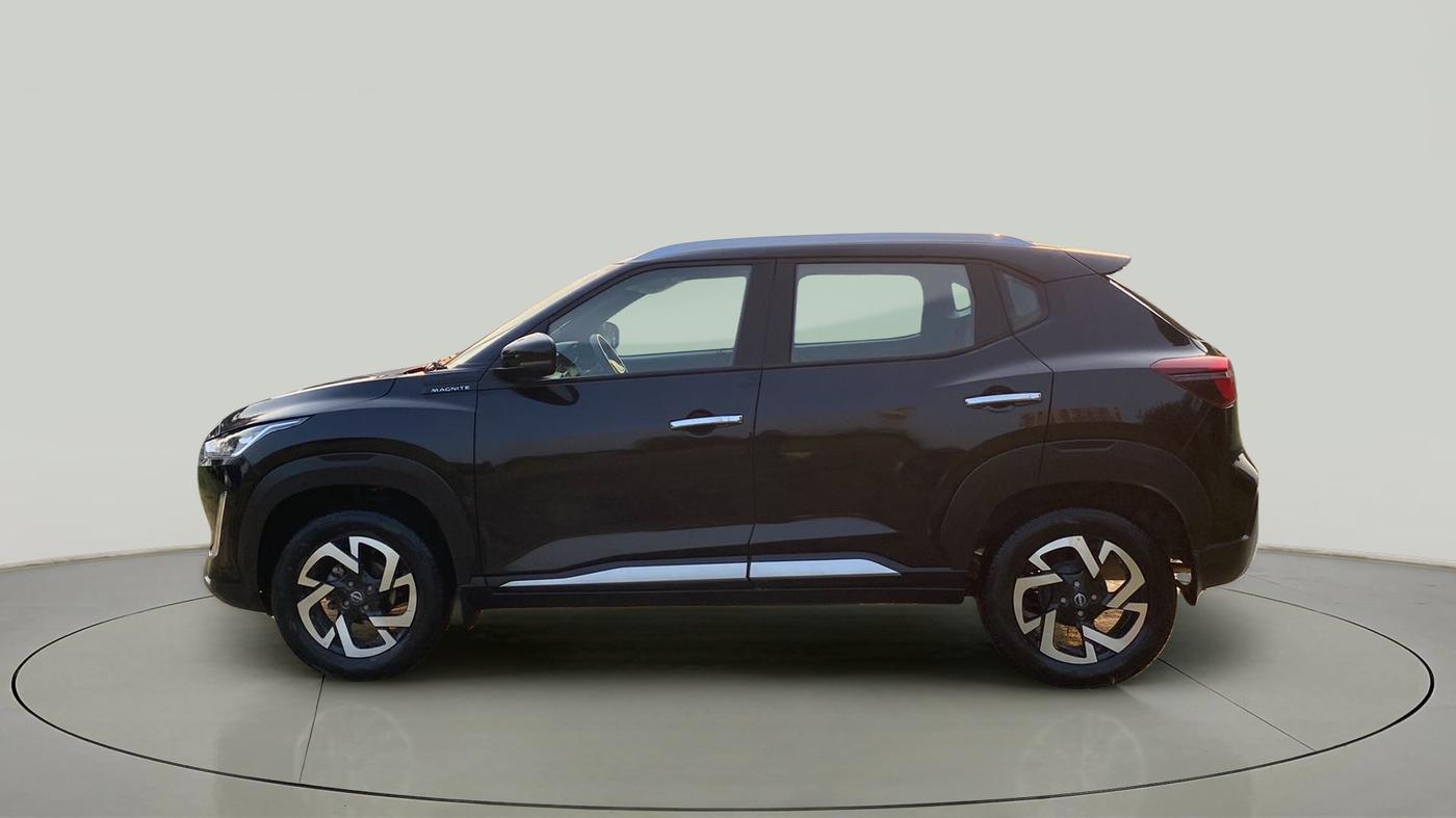2023 Nissan MAGNITE XV MT, Petrol, Manual, 10,189 km, Left Side