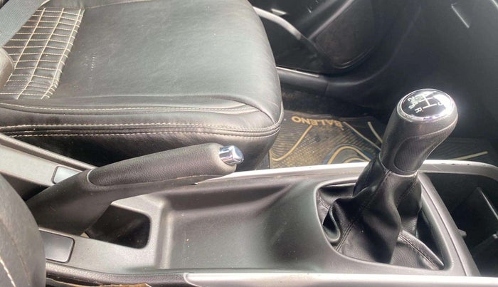 2017 Maruti Baleno ALPHA PETROL 1.2, Petrol, Manual, 19,222 km, Gear Lever