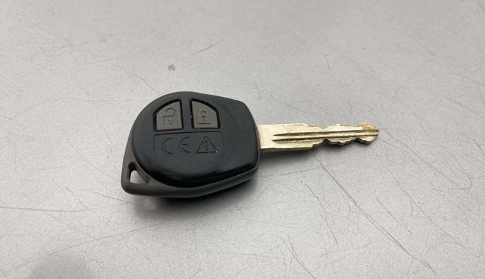 2019 Maruti Baleno DELTA PETROL 1.2, Petrol, Manual, 85,201 km, Key Close Up