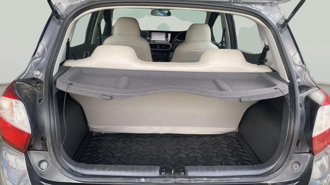 2022 Hyundai GRAND I10 NIOS SPORTZ AMT 1.2 KAPPA VTVT, Petrol, Automatic, 30,035 km, Boot Inside