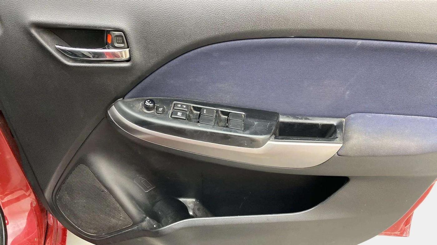 2020 Maruti Baleno ZETA PETROL 1.2, Petrol, Manual, 58,383 km, Driver Side Door Panels Control