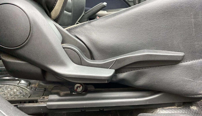 2020 Maruti Baleno ZETA PETROL 1.2, Petrol, Manual, 58,383 km, Driver Side Adjustment Panel