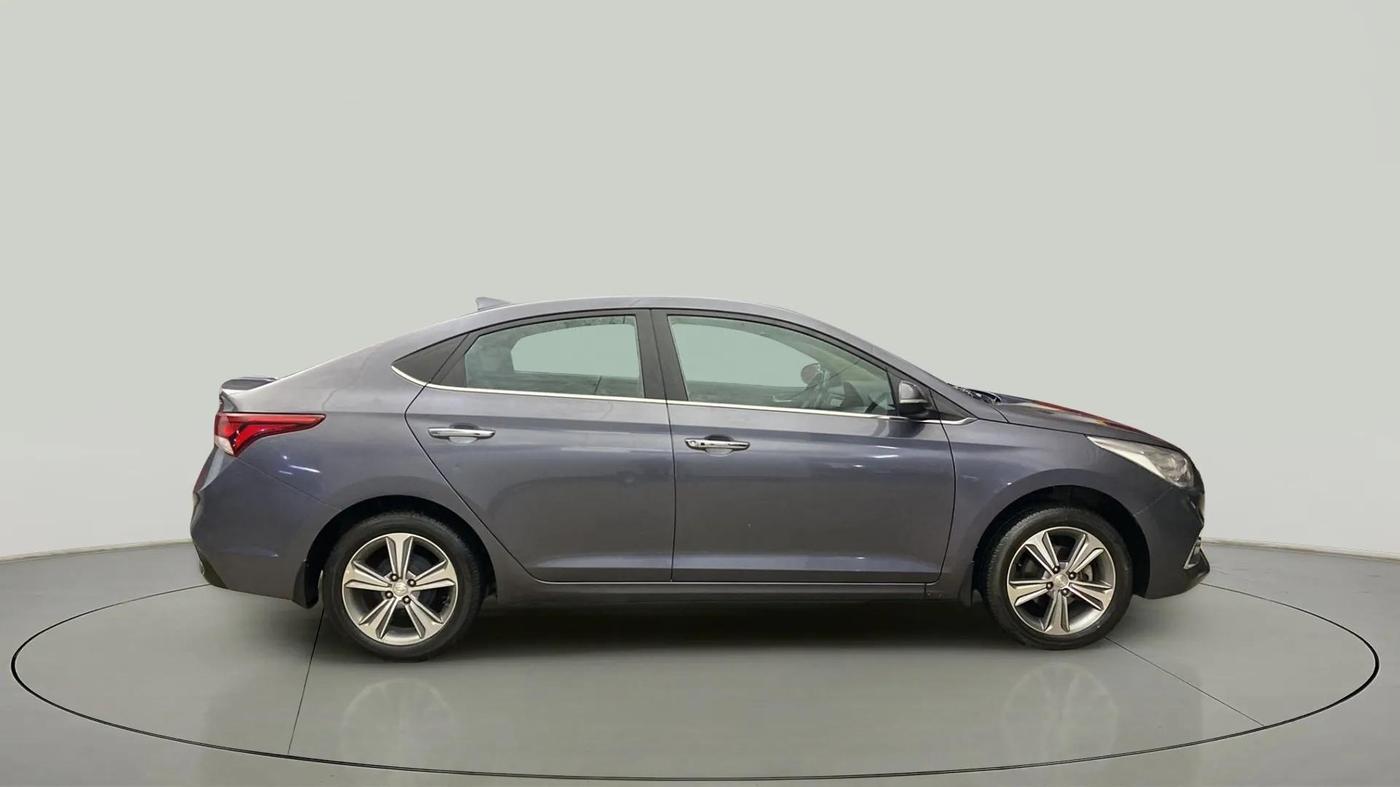 2018 Hyundai Verna 1.6 VTVT SX (O) AT, Petrol, Automatic, 49,558 km, Right Side View