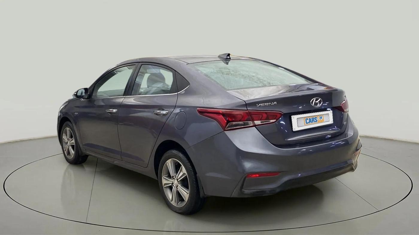 2018 Hyundai Verna 1.6 VTVT SX (O) AT, Petrol, Automatic, 49,558 km, Left Back Diagonal