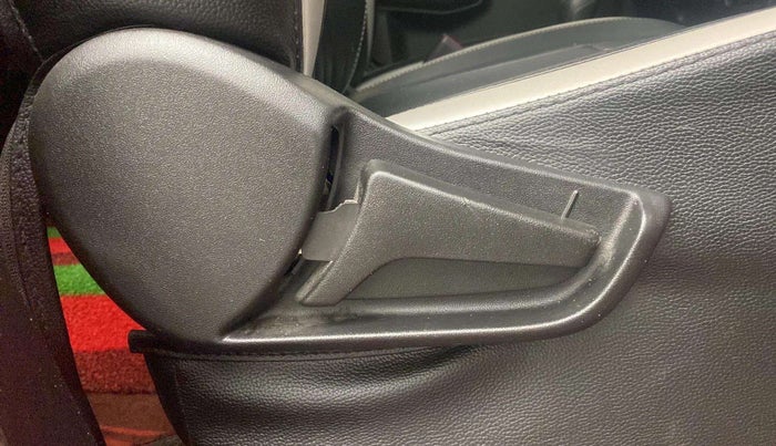 2020 Maruti S PRESSO VXI PLUS AMT, Petrol, Automatic, 17,929 km, Driver Side Adjustment Panel