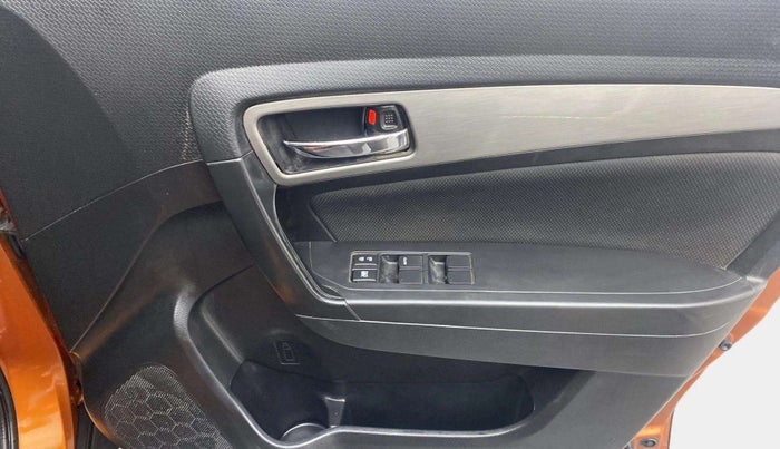 2019 Maruti Vitara Brezza ZDI PLUS AT DUAL TONE, Diesel, Automatic, 64,373 km, Driver Side Door Panels Control