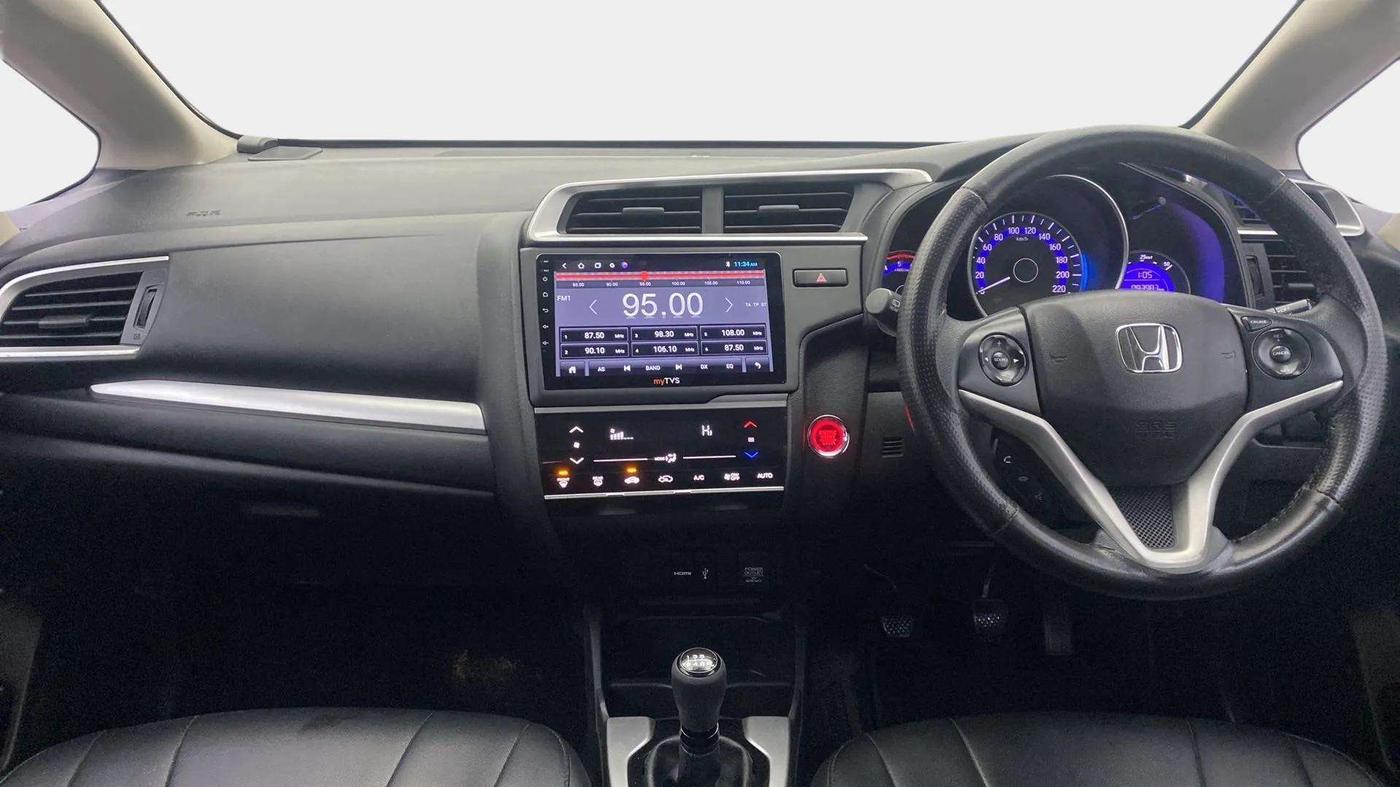 2018 Honda WR-V 1.5L I-DTEC VX MT, Diesel, Manual, 93,973 km, Dashboard