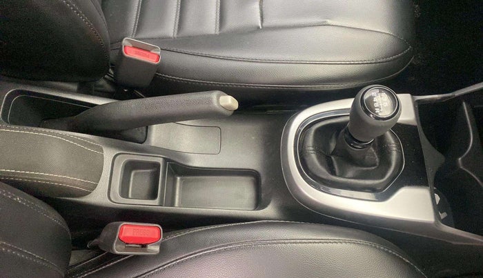 2018 Honda WR-V 1.5L I-DTEC VX MT, Diesel, Manual, 93,973 km, Gear Lever