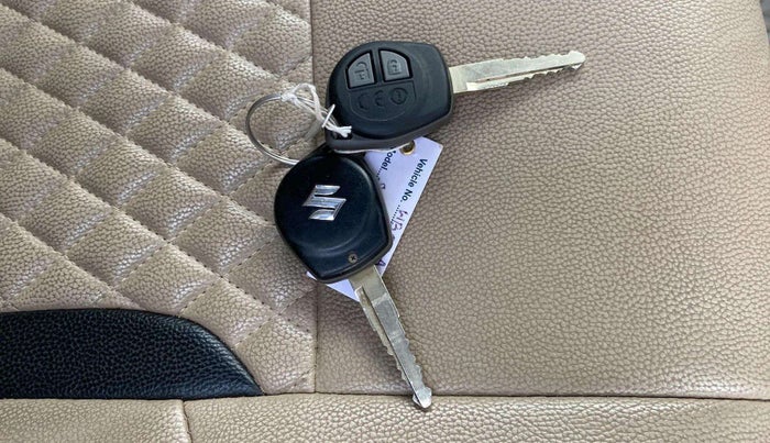 2018 Maruti Dzire VXI, Petrol, Manual, 11,763 km, Key Close Up