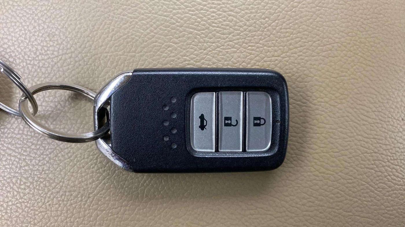 2018 Honda City 1.5L I-VTE V CVT, Petrol, Automatic, 22,580 km, Key Close Up