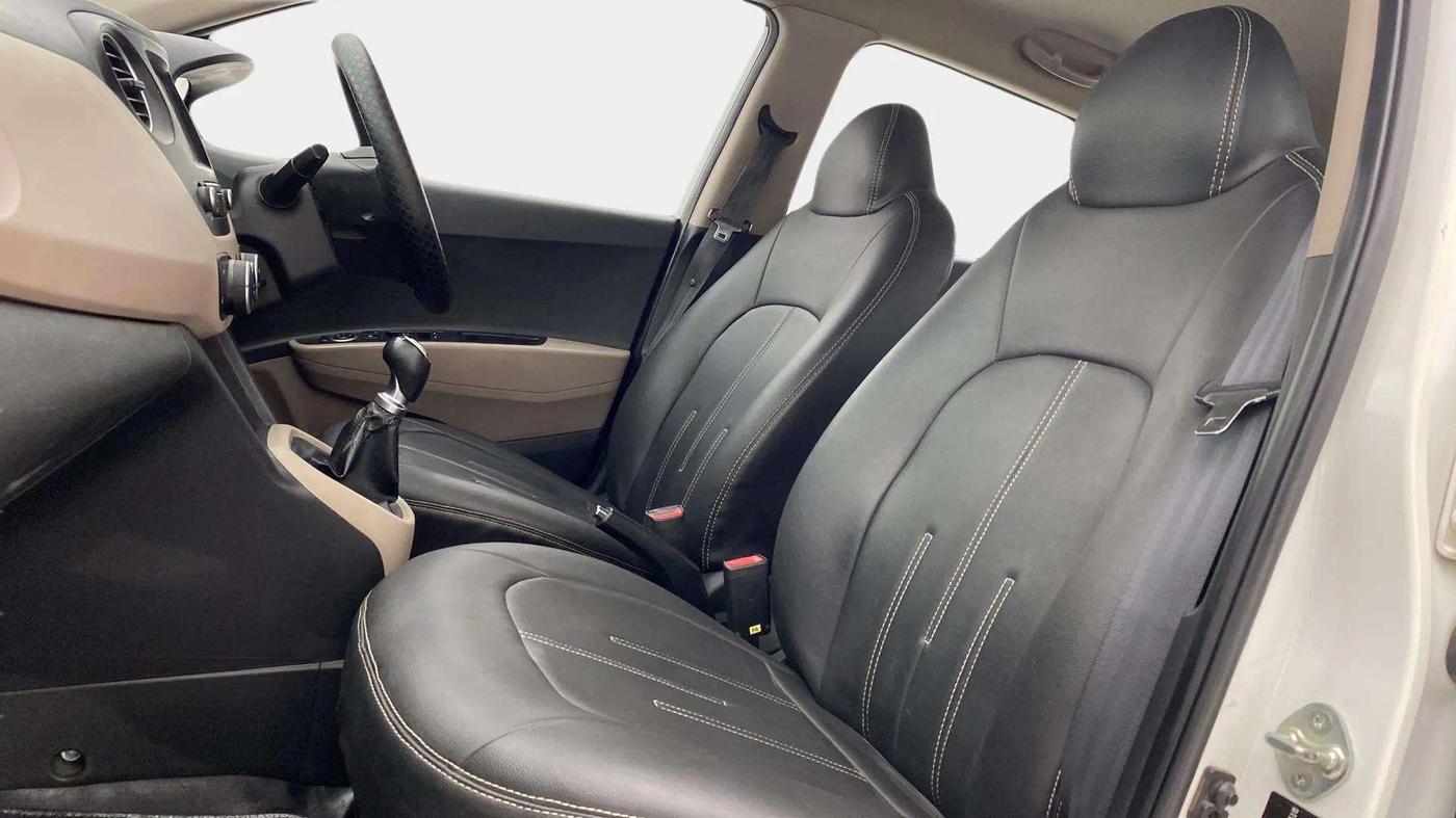 2018 Hyundai Grand i10 SPORTZ 1.2 KAPPA VTVT, Petrol, Manual, 55,683 km, Right Side Front Door Cabin