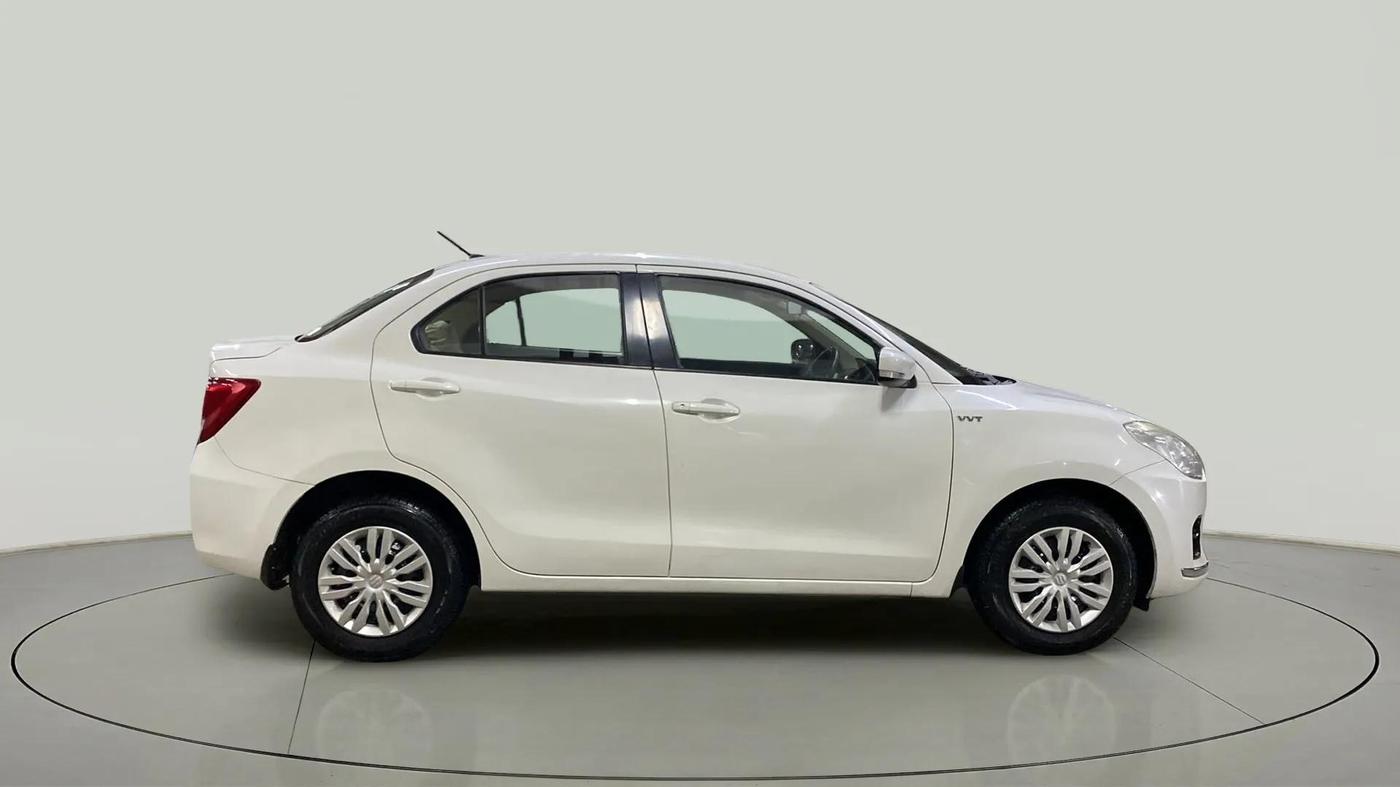 2017 Maruti Dzire VXI, Petrol, Manual, 51,731 km, Right Side View
