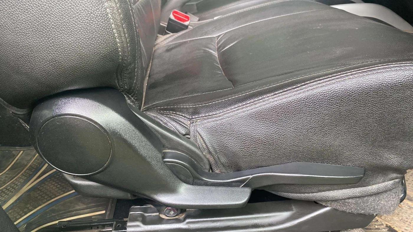 2017 Maruti Baleno ALPHA PETROL 1.2, Petrol, Manual, 49,415 km, Driver Side Adjustment Panel