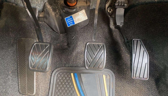 2017 Maruti Baleno ALPHA PETROL 1.2, Petrol, Manual, 49,415 km, Pedals