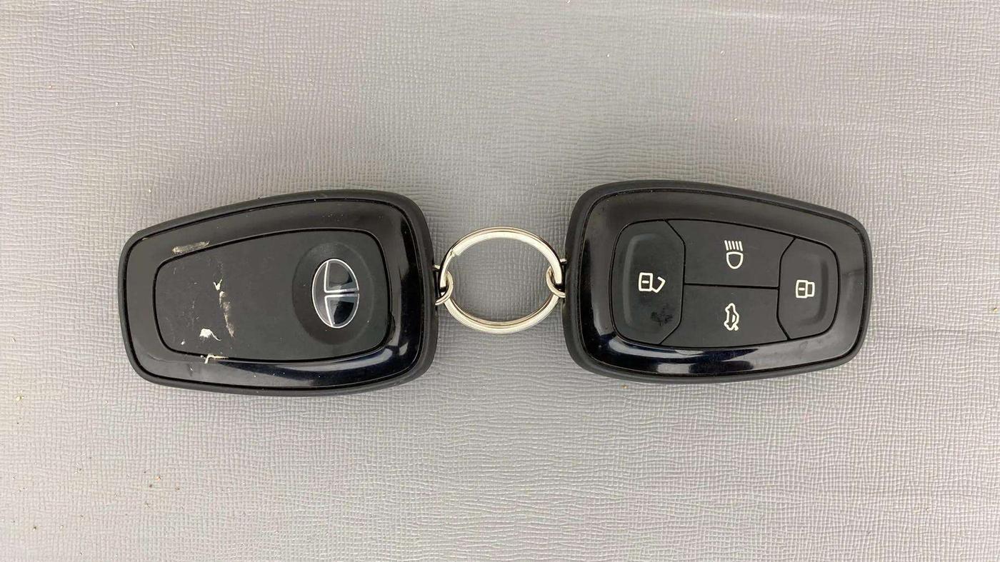 2019 Tata NEXON XZ PLUS PETROL, Petrol, Manual, 41,521 km, Key Close Up