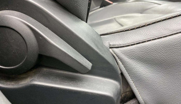 2021 Tata ALTROZ XE PETROL, Petrol, Manual, 46,658 km, Driver Side Adjustment Panel