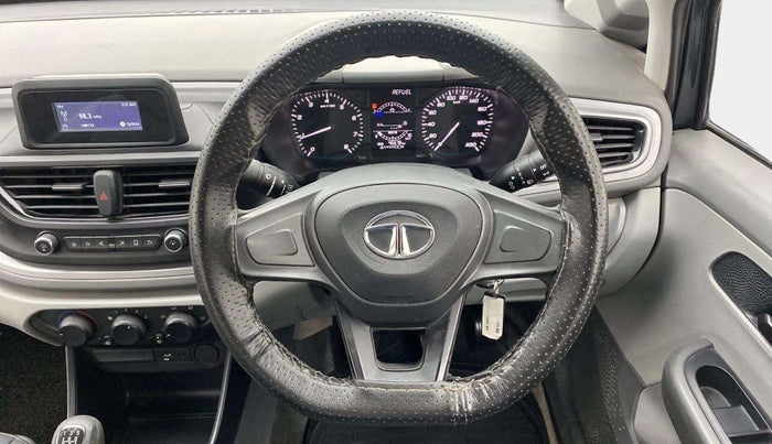 2021 Tata ALTROZ XE PETROL, Petrol, Manual, 46,658 km, Steering Wheel Close Up
