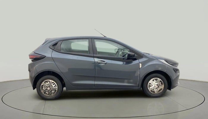 2021 Tata ALTROZ XE PETROL, Petrol, Manual, 46,658 km, Right Side View