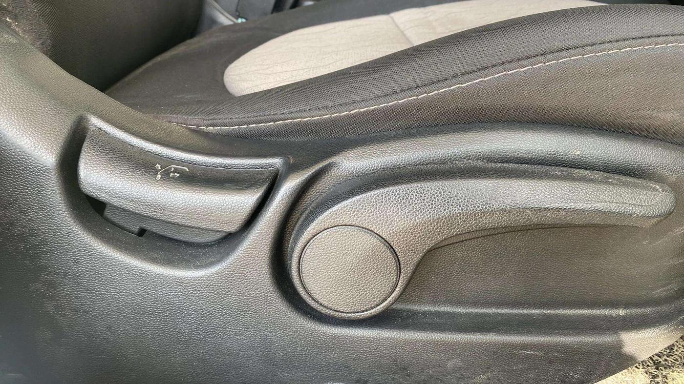 2019 Hyundai Creta SX 1.6 PETROL, Petrol, Manual, 52,750 km, Driver Side Adjustment Panel