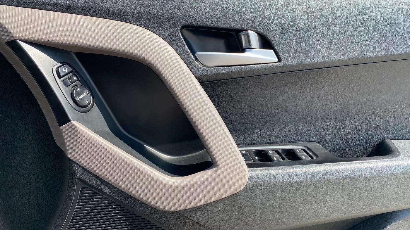 2019 Hyundai Creta SX 1.6 PETROL, Petrol, Manual, 52,750 km, Driver Side Door Panels Control