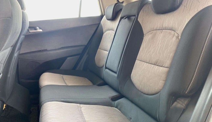 2019 Hyundai Creta SX 1.6 PETROL, Petrol, Manual, 52,750 km, Right Side Rear Door Cabin