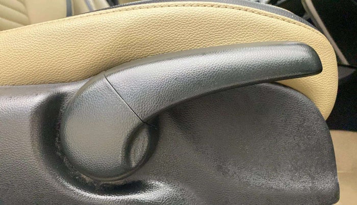 2014 Honda City 1.5L I-VTEC S MT, Petrol, Manual, 67,891 km, Driver Side Adjustment Panel