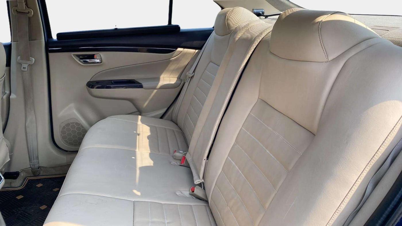 2018 Maruti Ciaz ALPHA 1.4 PETROL, Petrol, Manual, 65,612 km, Right Side Rear Door Cabin