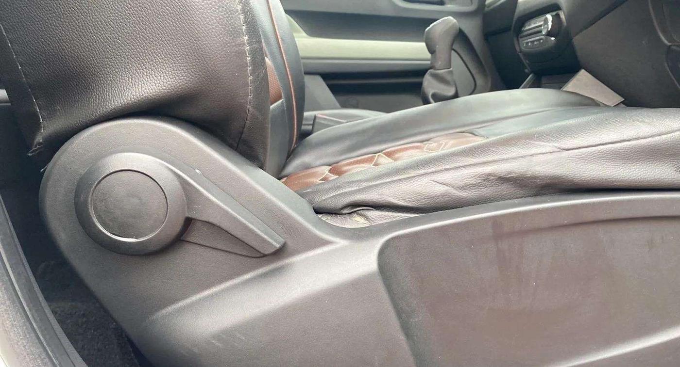 2023 Tata PUNCH ADVENTURE MT, Petrol, Manual, 4,531 km, Driver Side Adjustment Panel