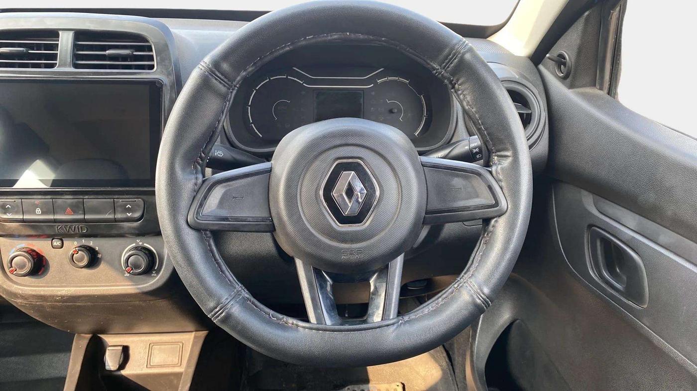 2021 Renault Kwid RXL 1.0 AMT, Petrol, Automatic, 13,260 km, Steering Wheel Close Up