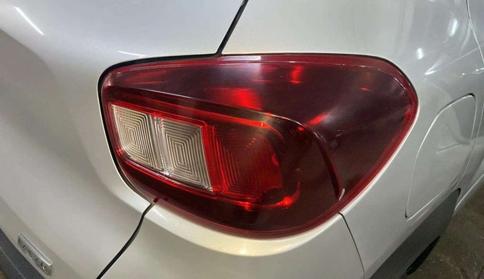 2020 Renault Kwid RXT 1.0 AMT (O), Petrol, Automatic, 45,774 km, Right tail light - Minor scratches