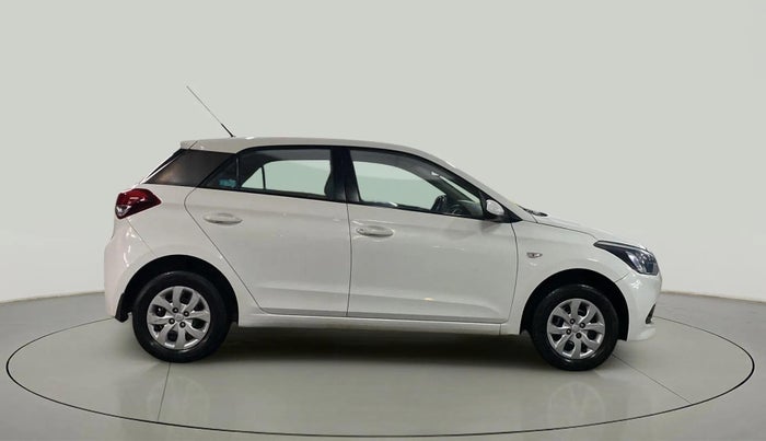 2015 Hyundai Elite i20 MAGNA 1.2, Petrol, Manual, 80,257 km, Right Side View