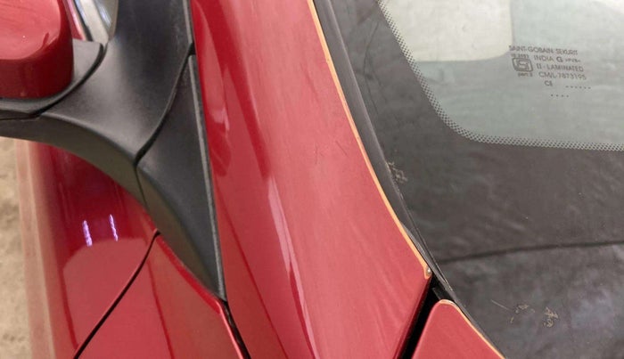 2016 Hyundai Elite i20 SPORTZ 1.2, CNG, Manual, 1,00,081 km, Right A pillar - Paint is slightly faded