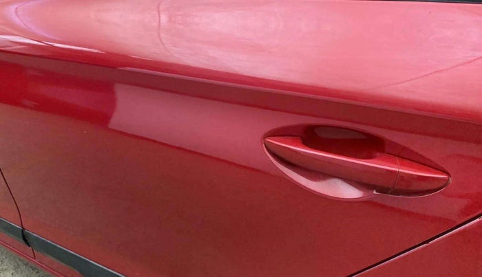 2016 Hyundai Elite i20 SPORTZ 1.2, CNG, Manual, 1,00,081 km, Rear left door - Slightly dented