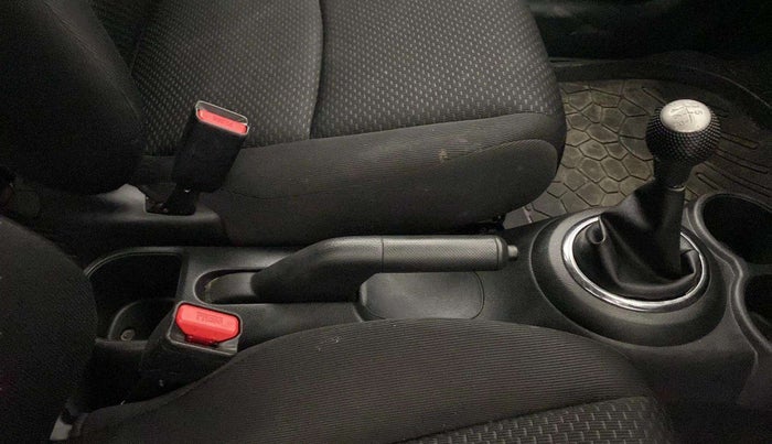 2016 Honda BR-V 1.5L I-VTEC V, Petrol, Manual, 29,151 km, Gear Lever