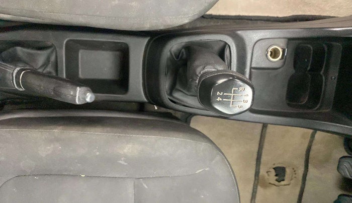 2018 Renault Kwid RXT 1.0, Petrol, Manual, 37,539 km, Gear Lever