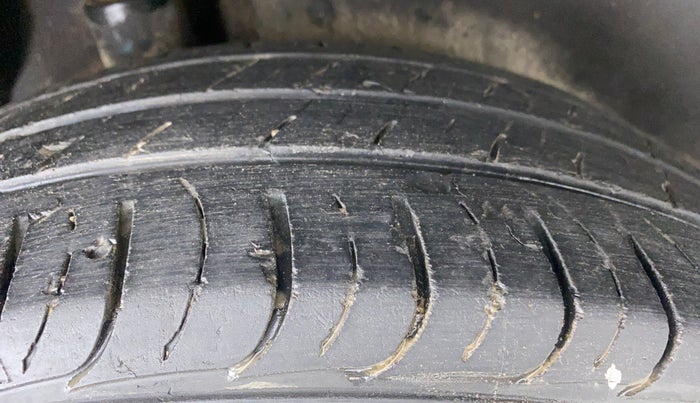 2016 Hyundai Creta 1.6 S, Petrol, Manual, 42,158 km, Right Rear Tyre Tread