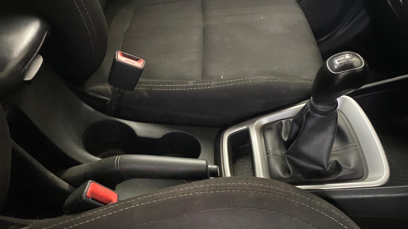 2021 Hyundai VENUE S+ 1.2, Petrol, Manual, 89,329 km, Gear Lever