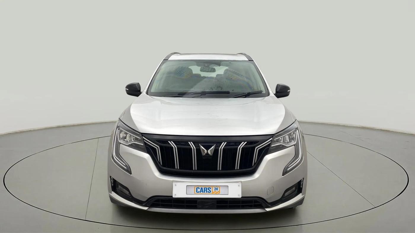 2022 Mahindra XUV700 AX 5 P MT 7 STR, Petrol, Manual, 40,720 km, Front