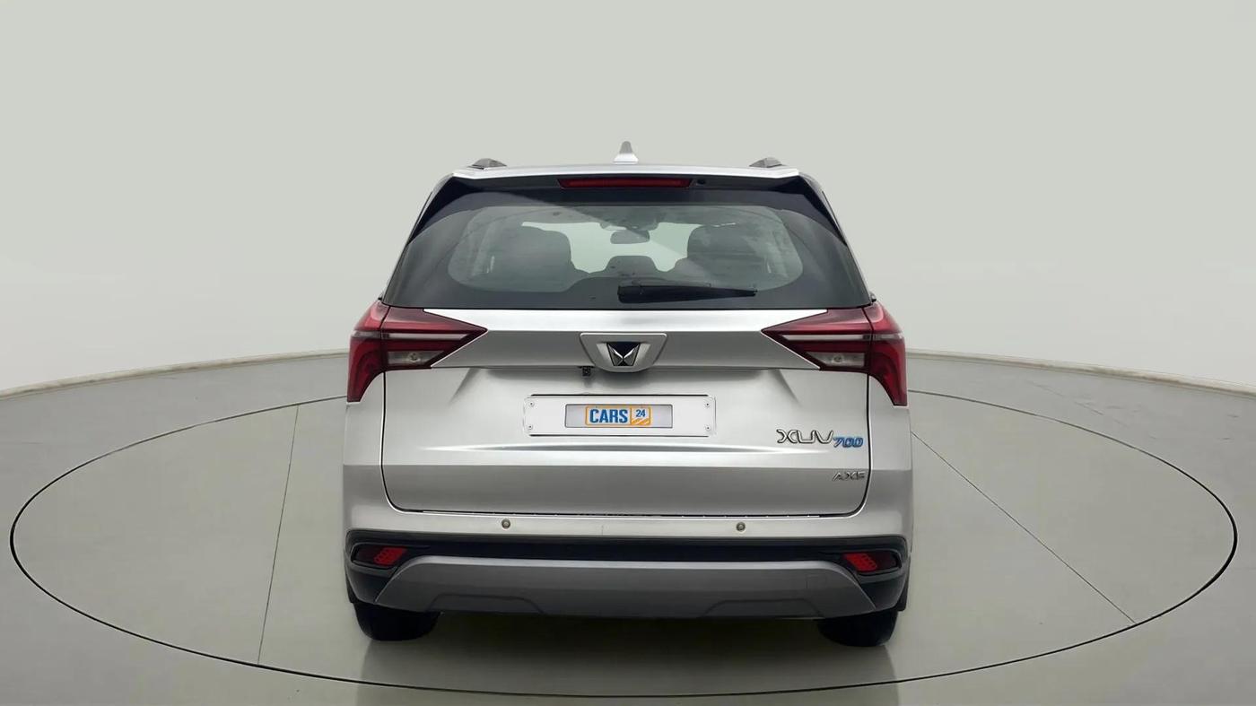 2022 Mahindra XUV700 AX 5 P MT 7 STR, Petrol, Manual, 40,720 km, Back/Rear