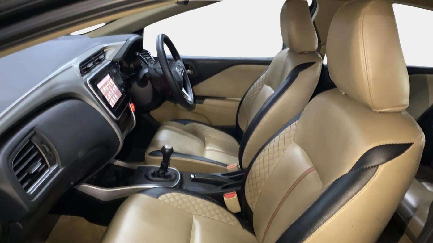 2019 Honda City 1.5L I-VTEC V MT, Petrol, Manual, 69,981 km, Right Side Front Door Cabin