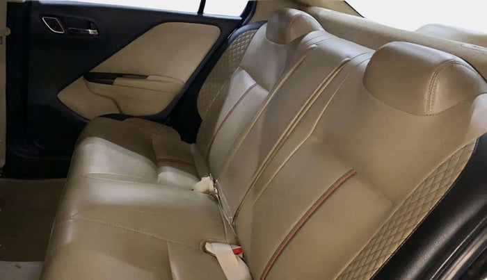 2019 Honda City 1.5L I-VTEC V MT, Petrol, Manual, 69,981 km, Right Side Rear Door Cabin