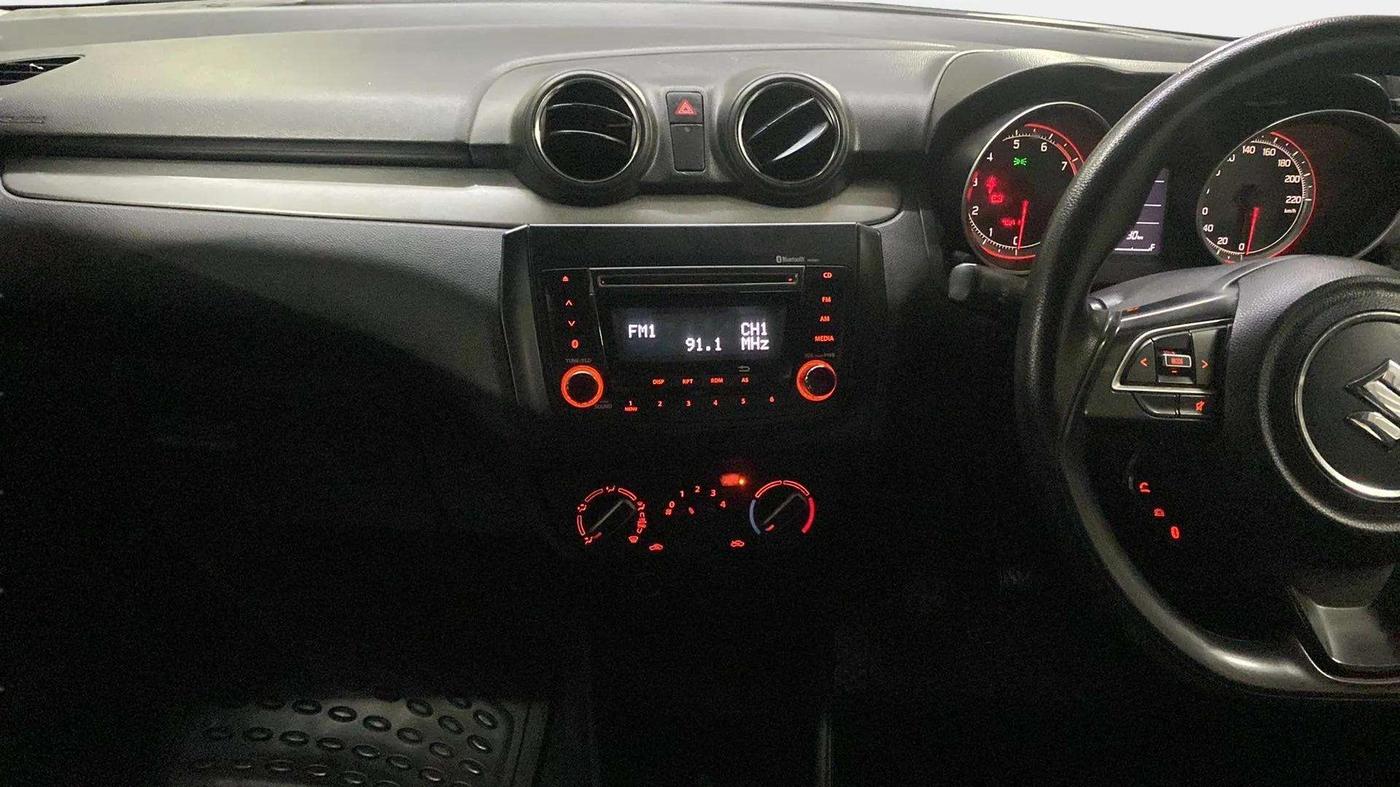 2019 Maruti Swift VXI, Petrol, Manual, 88,904 km, Air Conditioner