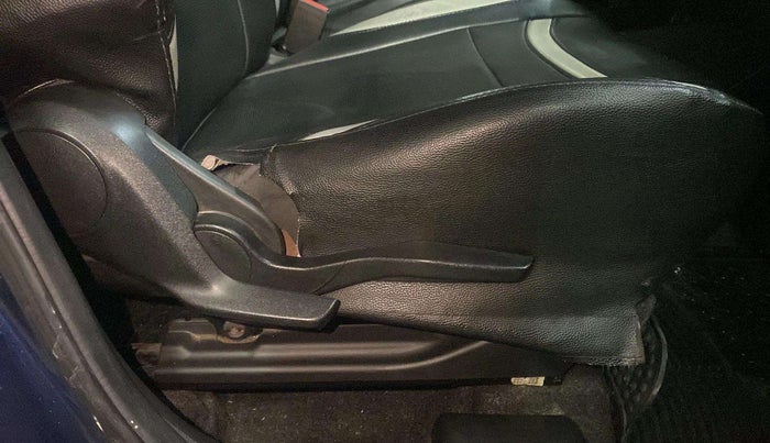 2019 Maruti Swift VXI, Petrol, Manual, 88,904 km, Driver Side Adjustment Panel
