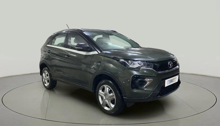 2020 Tata NEXON XM SUNROOF PETROL, Petrol, Manual, 29,775 km, Right Front Diagonal