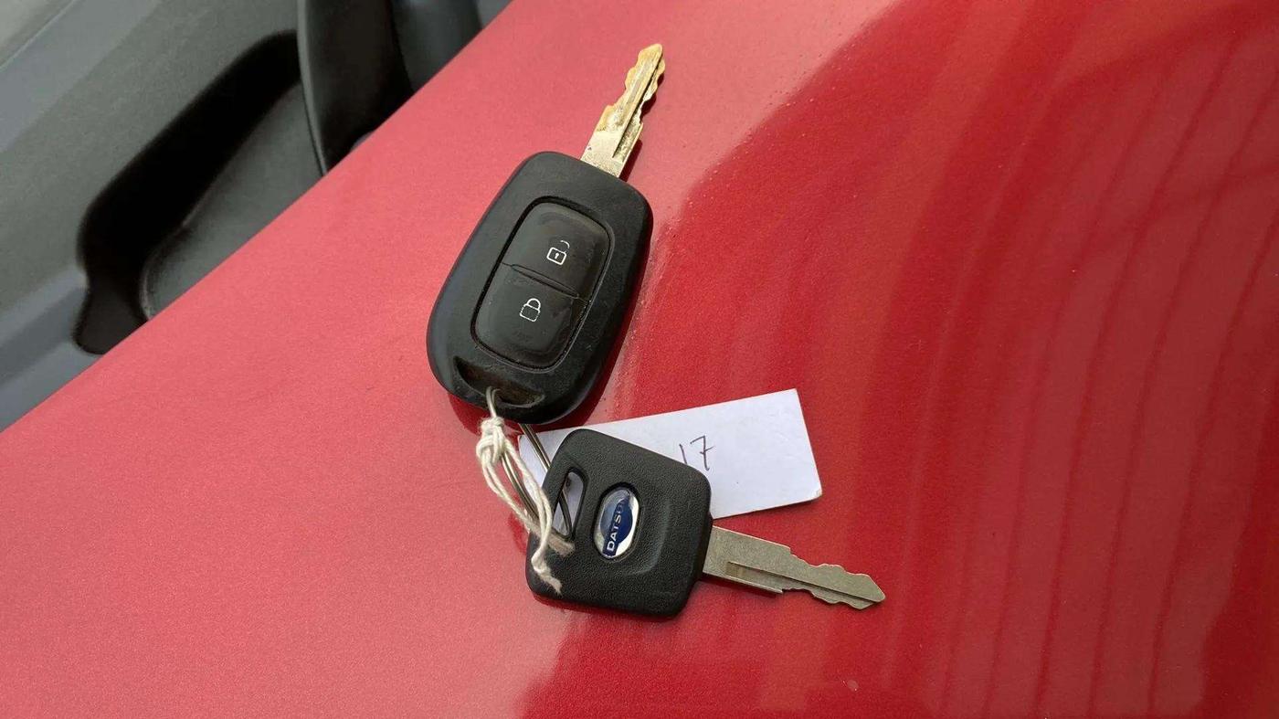 2017 Datsun Redi Go T (O), Petrol, Manual, 49,171 km, Key Close Up