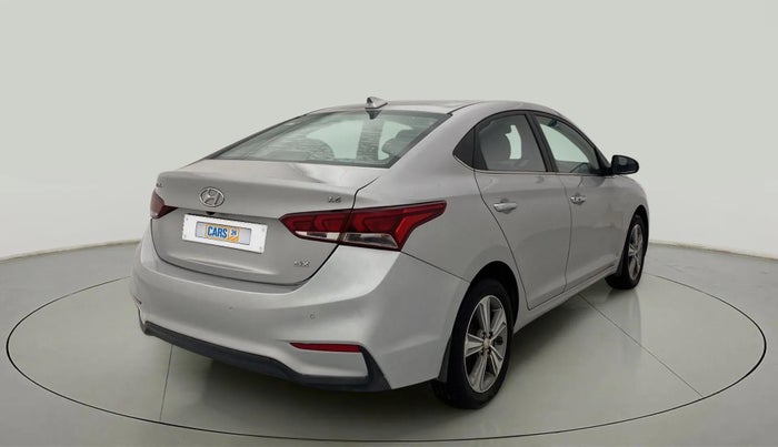 2017 Hyundai Verna 1.6 VTVT SX (O) AT, Petrol, Automatic, 98,172 km, Right Back Diagonal