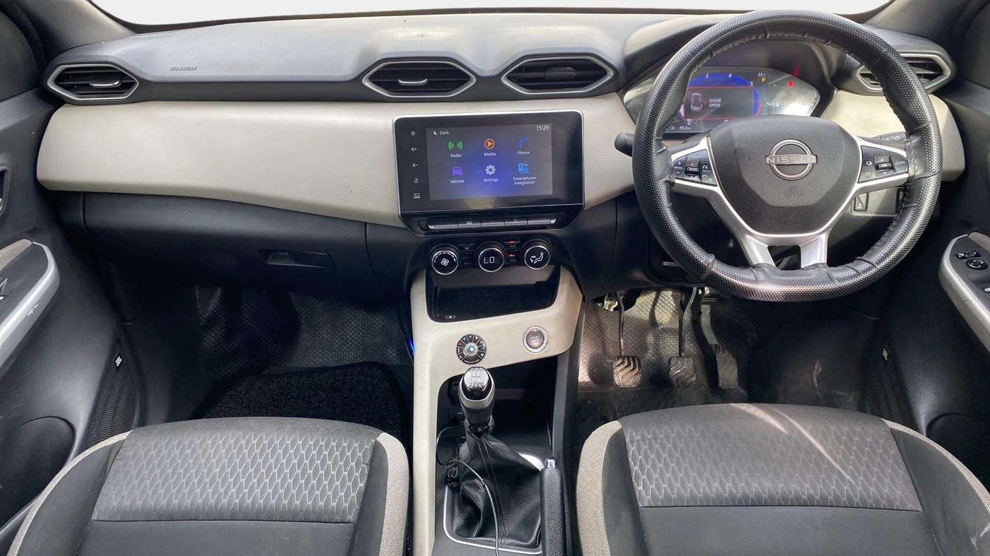 2021 Nissan MAGNITE XV TURBO, Petrol, Manual, 30,927 km, Dashboard