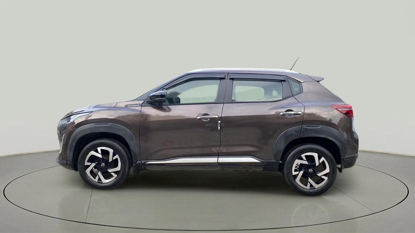 2021 Nissan MAGNITE XV TURBO, Petrol, Manual, 30,927 km, Left Side